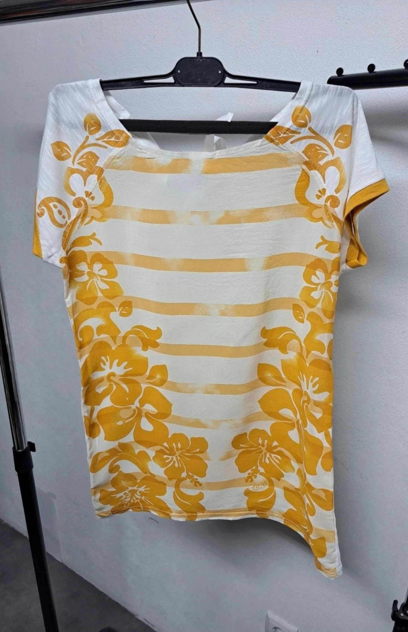 Camisola estampada senhora.